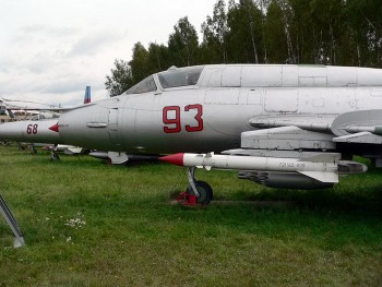 Sukhoi Su-17M3 Walk Around