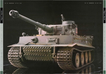 Modeling Tanks and Military Vehicles (2010.04)