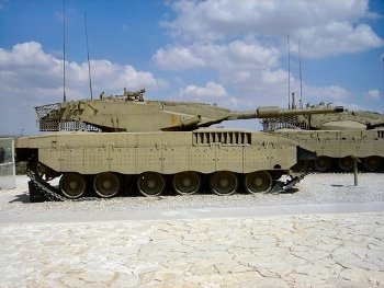 Merkava MK III (Latrun Armored Corps Museum in Israel) [Walk Around]
