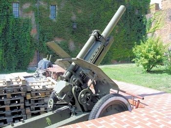 122mm GVZ Howitzer Model 1938 Walk Around