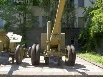  Soviet 122mm A-19 Gun Walk Around