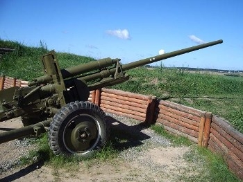 Soviet Zis-2 57mm Anti-Tank Gun Walk Around
