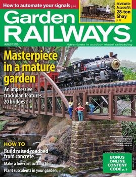 Garden Railways 2015-08