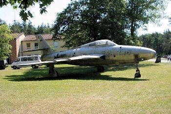 RF-84F Thunderflash Walk Around