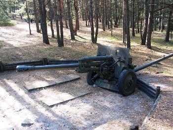 ZIS-3 Soviet 122mm field howitzer model 1938 Walk Around