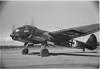WW2 Aircraft HQ Photos
