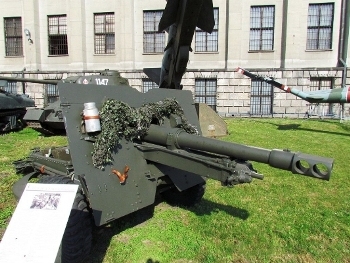 Canadian 87.6mm Field Howitzer Mk.2 Walk Around