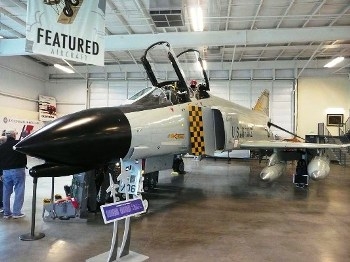 McDonnell Douglas F-4C Phantom II Walk Around