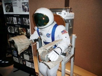 Astronaut Maneuvering Unit (AMU) Walk Around