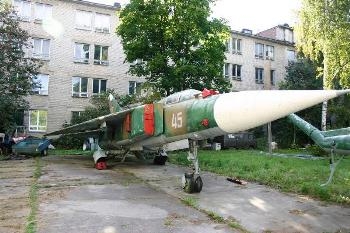 MiG-23S Flogger B Walk Around