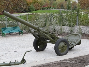160 mm mortar M-160 Walk Around