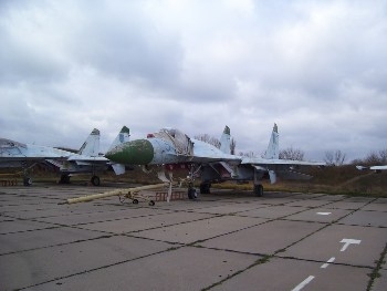 SU-27 Walk Around