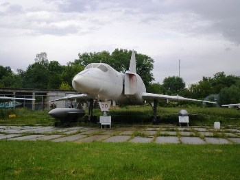 Tu-22M2 Walk Around