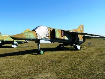 MiG-27 (Full version) Walk Around