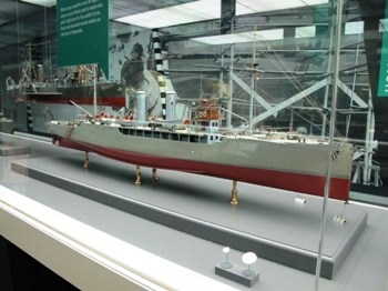 Ship Model - Minesweeping Sloop HMS Snapdragon Photos