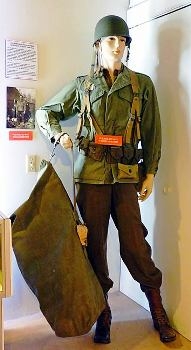 Eldred WWII Museum - Uniforms Photos