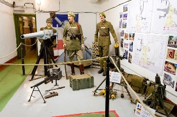 Maginot Line Museum - Small Arms & Uniforms Photos