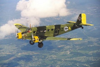  : Ju-52 / Wings Of The Luftwaffe: Ju-52
