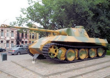 Walk around Panther Ausf.D Breda, Netherlands