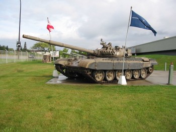 East German T-72 M1 Walk Around