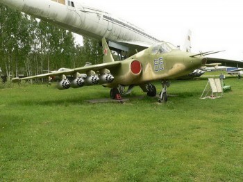 Sukhoi Su-25 Walk Around