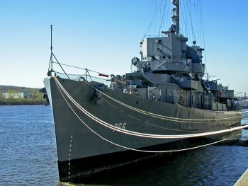 Destroyer Escort USS Slater Naval Museum