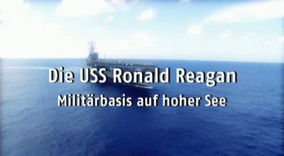 Die USS Ronald Reagan Militaerbasis auf hoher See