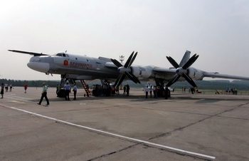 TU-95MS Walk Around