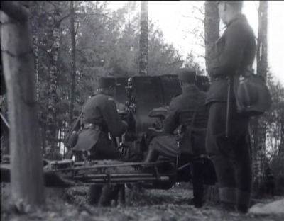  . Talvisota.  1. Asetakissa-Suomalainen sotilas (1939-1940) DVDRip