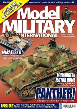 Model Military International 2011-06 (62)