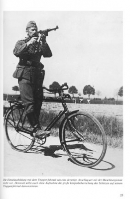 Radfahr schwadronen Fahrraeder im Einsatz bei der Wehrmacht 1939 - 1945