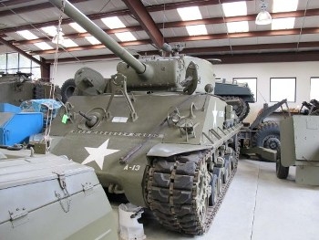 M4A3E8 76(W) Easy Eight Sherman Walk Around