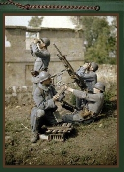 Color and Colourised Photos of WW1