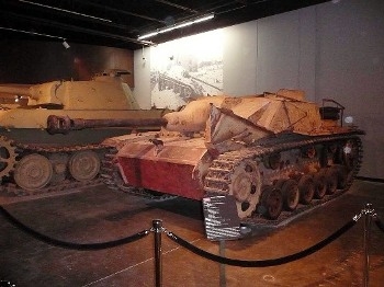 SdKfz 142/1 StuG III Ausf G Walk Around
