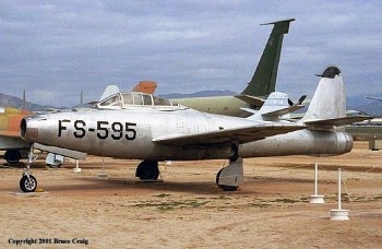 F-84C-16-RE (47-1595) Thunderjet Walk Around