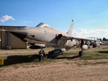 F-105D (61-0086) Thunderchief Walk Around