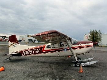 Cessna C-185 with Wheel-Skiis Walk Around