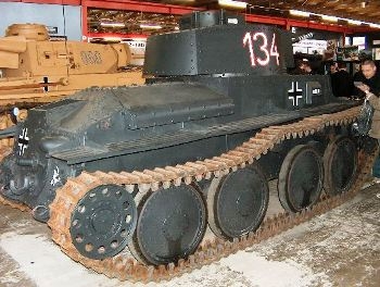 Panzer 38(t) Walk Around