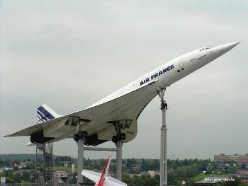 B.A.C. Concorde 101 Air France Walk Around