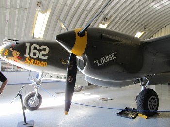 Lockheed P-38J Lightning (Cockpit) Walk Around