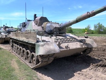 Leopard 1A5(BE) Walk Around