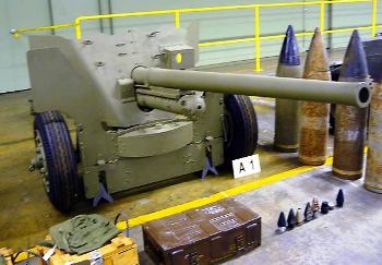 AAF Tank Museum - Anti Aircraft Guns & Anti Tank Guns Photos