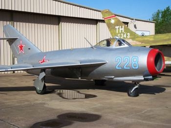 MiG-17F Fresco Walk Around