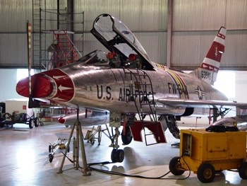 F-100F Super Sabre + Cockpit Walk Around
