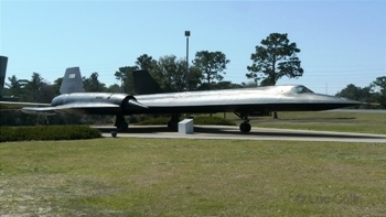Lockheed SR-71 (17959) Blackbird Walk Around