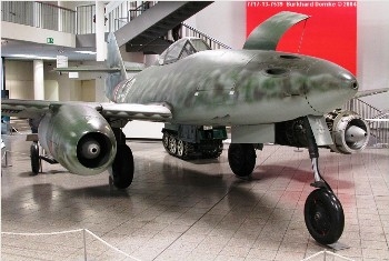 Messerschmitt Me262A-1a Walk Around