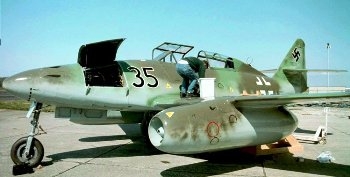 Messerschmitt Me 262 B-1a Walk Around