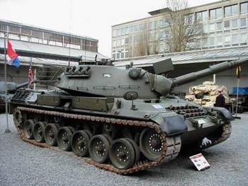 Leopard 1A1 Belgium Walk Around