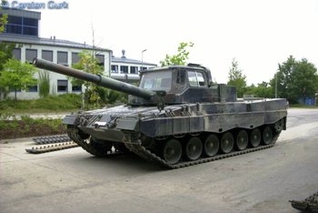 Leopard 2A4 Schulpanzer Walk Around