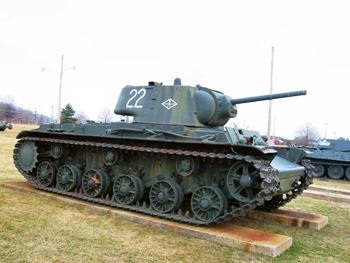KV-1 Heavy Tank Walk Around
